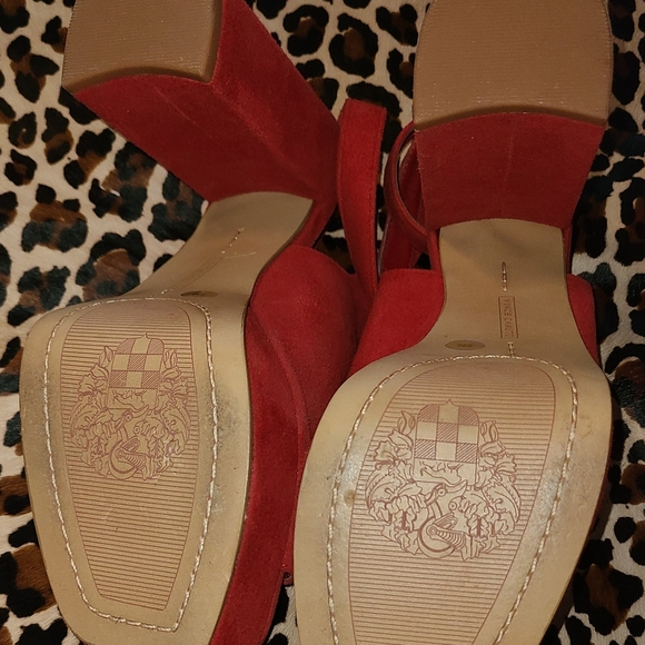 Vince Camuto Vibrant Red Block Heel Sandals - Picture 6 of 8